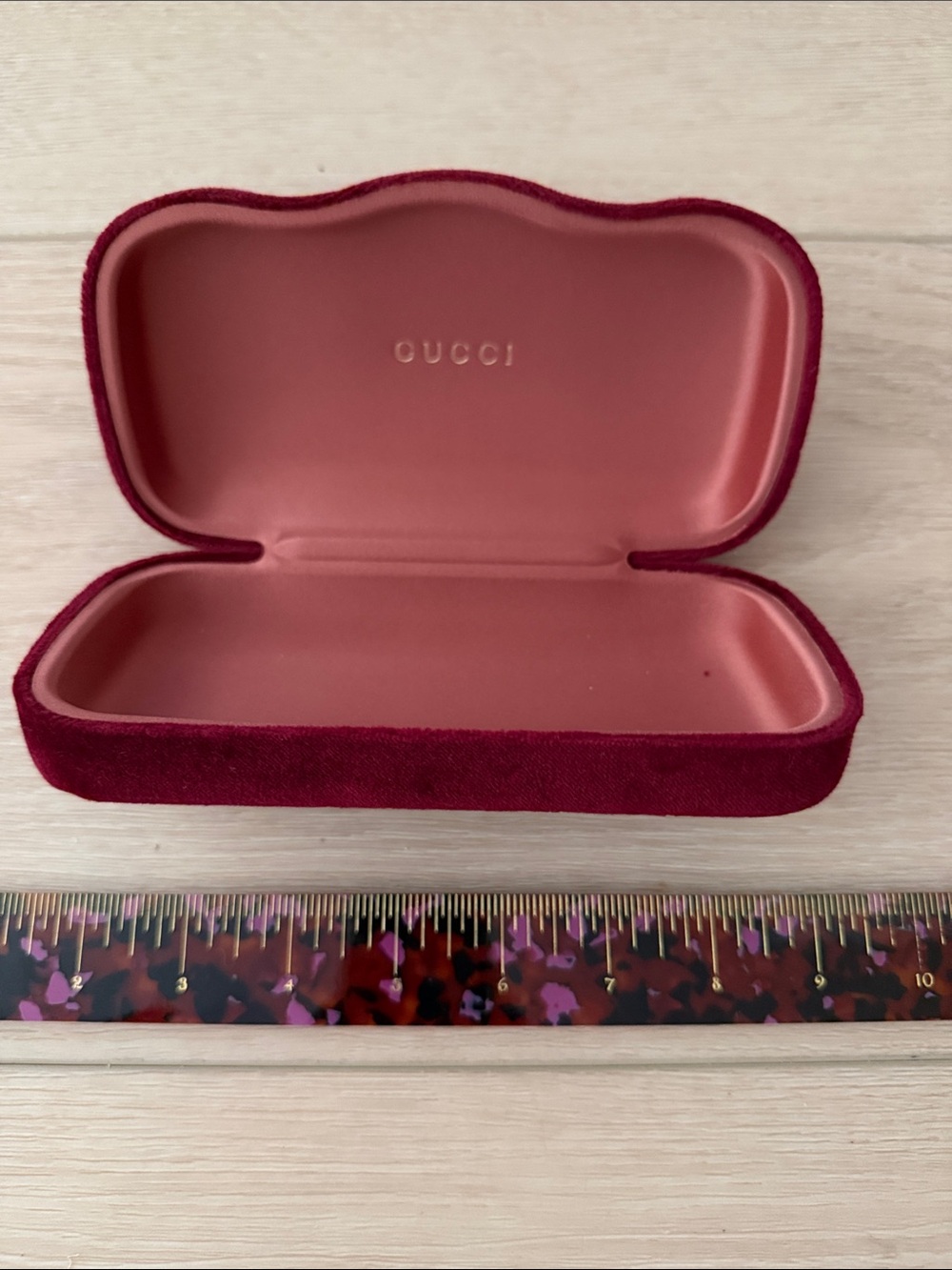 Gucci Velvet Eyeglass Case in Deep Burgundy - Picture 2 of 3
